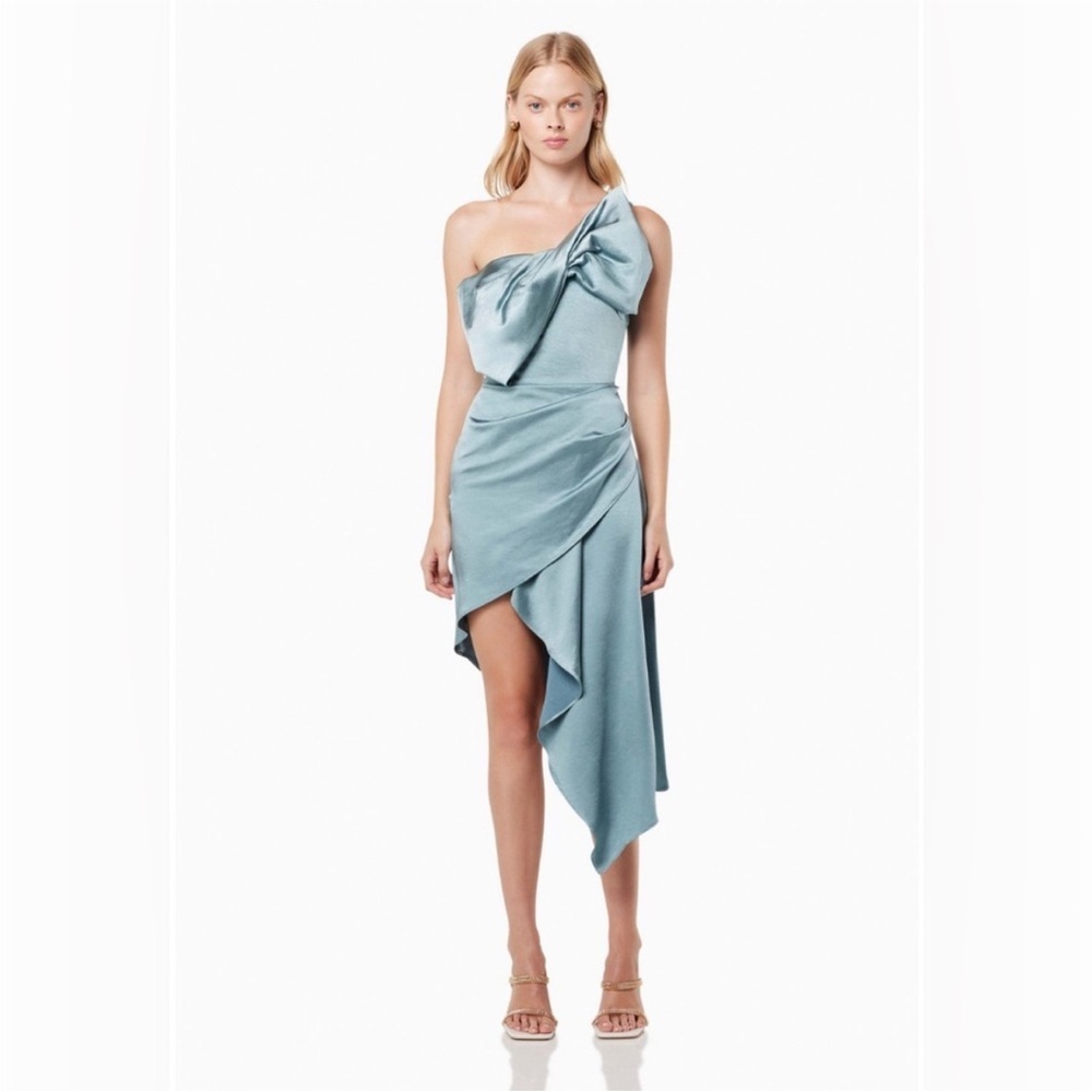 NWT Elliatt Vaudeville Satin Cocktail Dress Arctic Blue XXL
